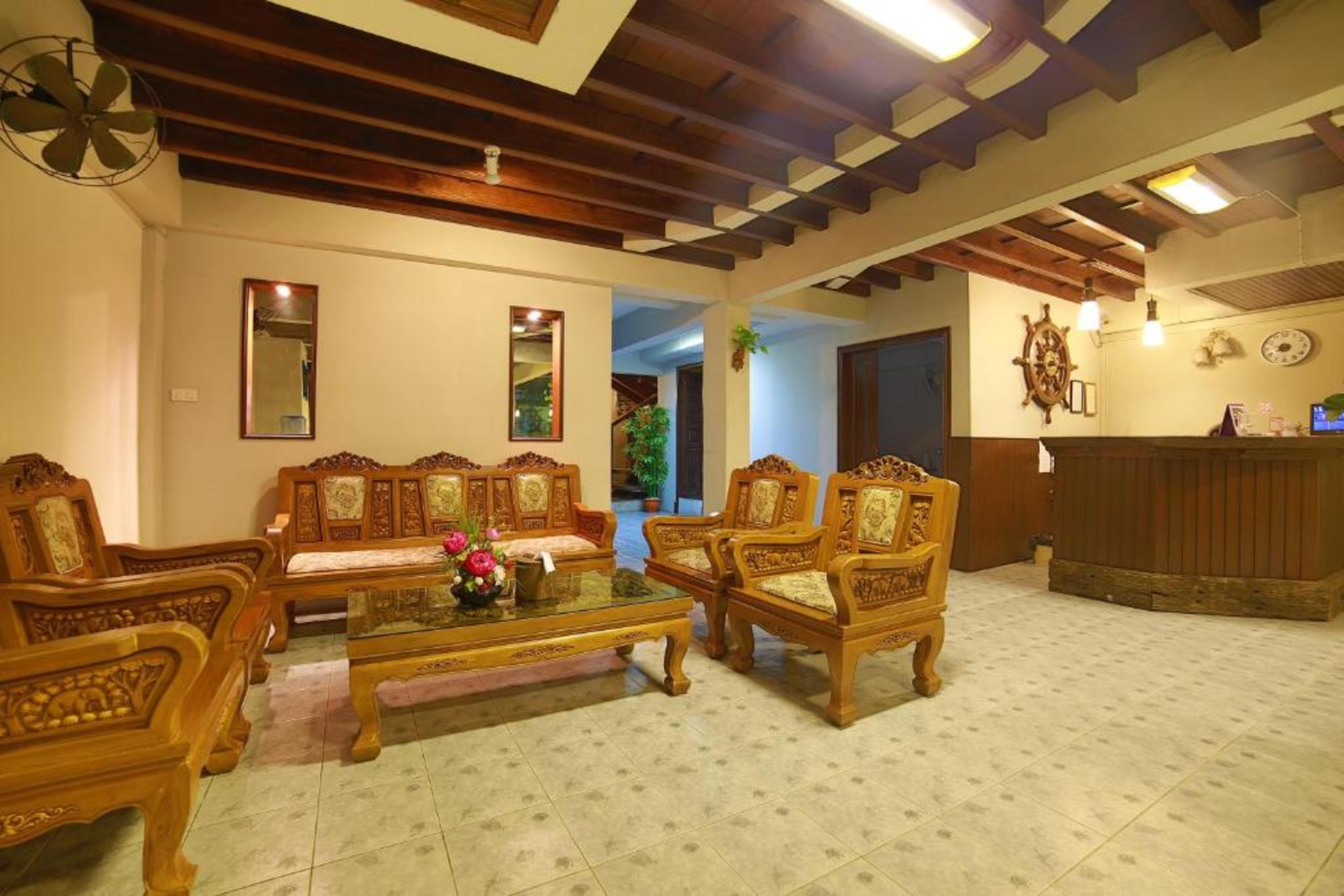 Relax Guesthouse Patong Dış mekan fotoğraf